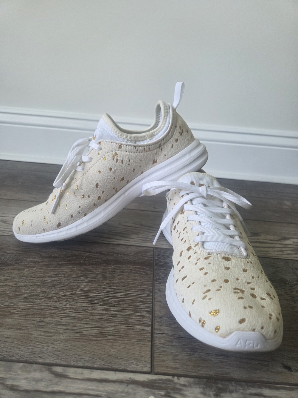 APL Women’s Phantom Cream Pony Hair Sneakers with Gold Fleck Detail Size 9